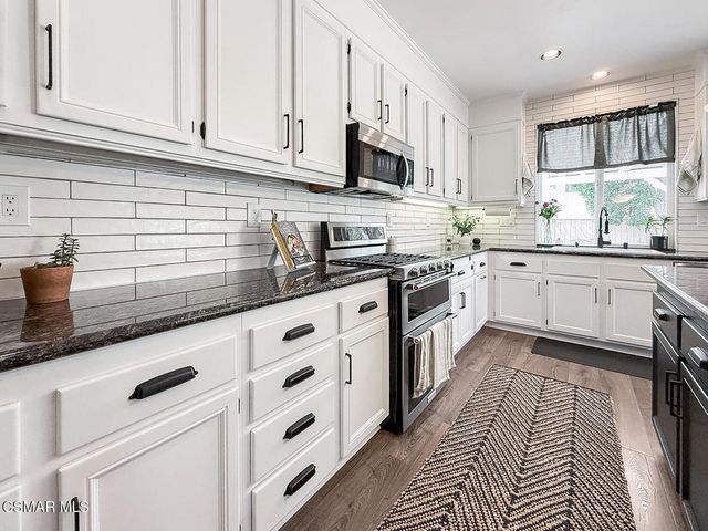 27261 Sterling Grove Lane, Canyon Country, CA 91387
