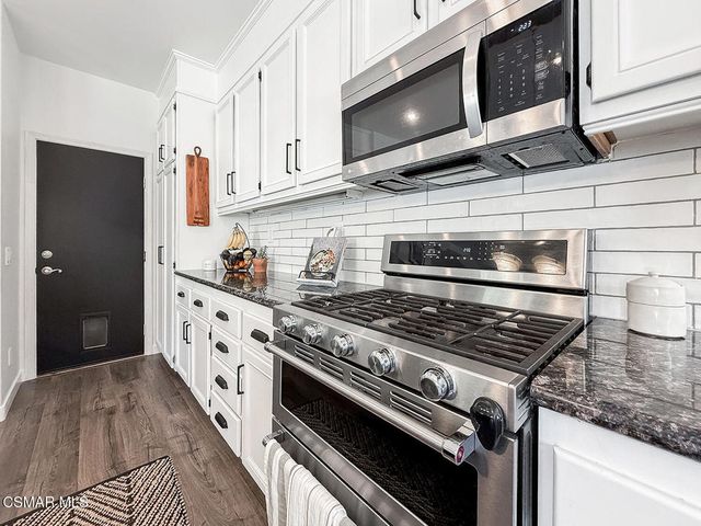 27261 Sterling Grove Lane, Canyon Country, CA 91387