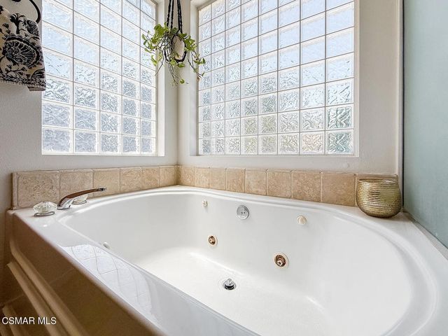 27261 Sterling Grove Lane, Canyon Country, CA 91387