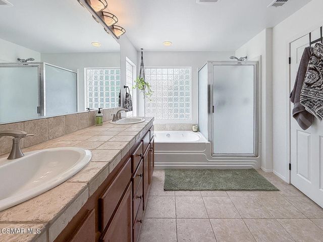 27261 Sterling Grove Lane, Canyon Country, CA 91387