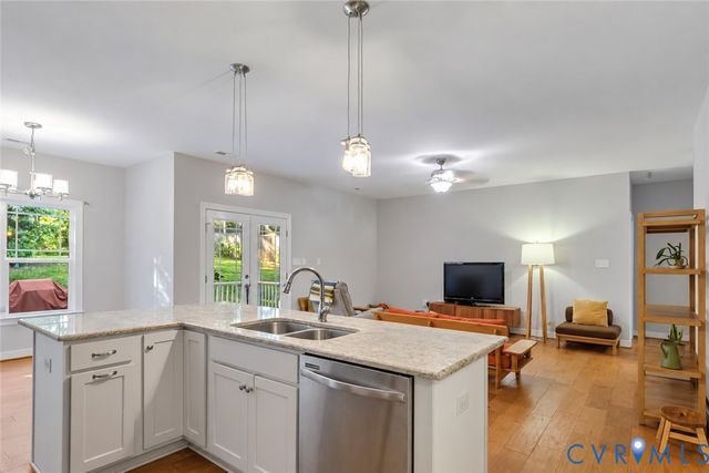 5980 Deerpath Dr, New Kent, VA 23124