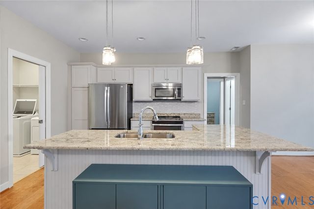 5980 Deerpath Dr, New Kent, VA 23124