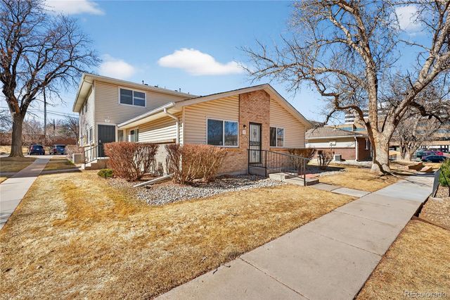 9005 E Lehigh Avenue 17, Denver, CO 80237