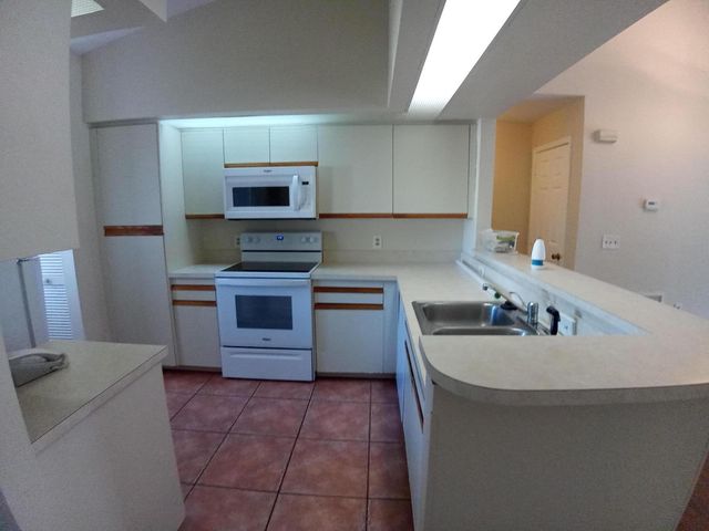 1237 Country Club Drive, Titusville, FL 32780