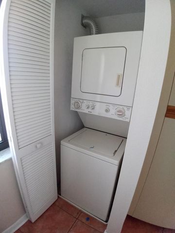 1237 Country Club Drive, Titusville, FL 32780