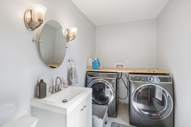 169 E Main Street 169 E Main Street, Donnelsville, OH 45319