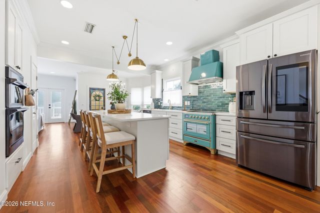 44 W 12TH Street, Jacksonville, FL 32206