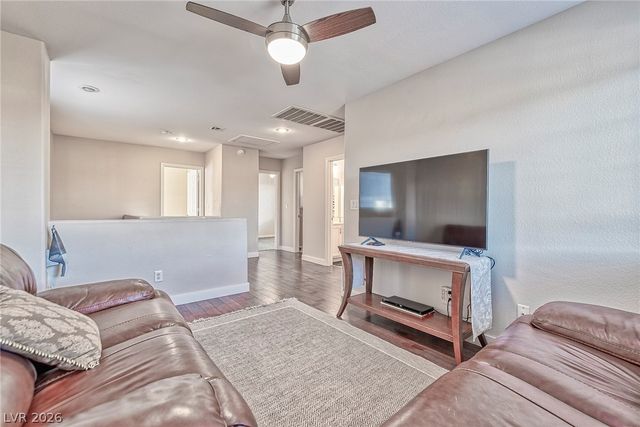 9676 LOUD WATER Way, Las Vegas, NV 89148