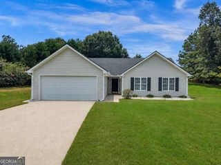 7020 Greenridge Drive, Loganville, GA 30052