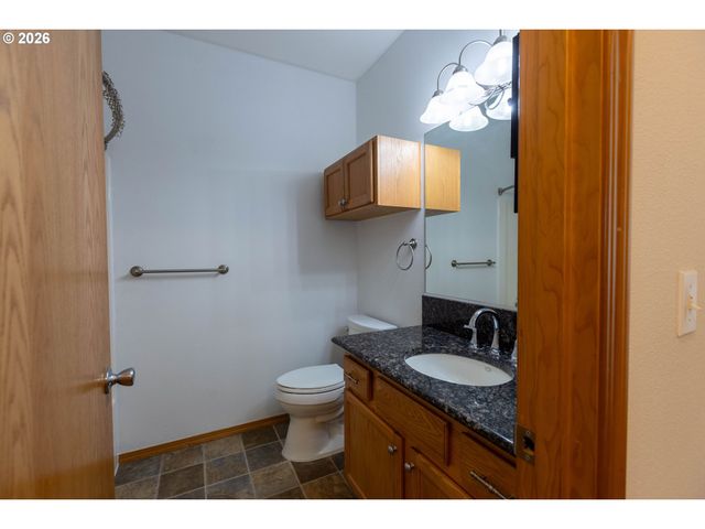 2940 BROOKE St, Forest Grove, OR 97116