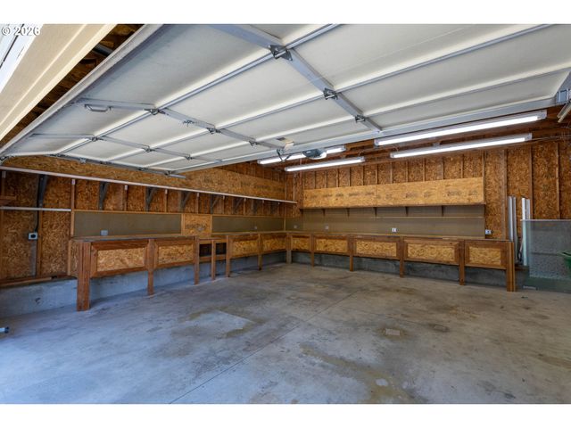 2940 BROOKE St, Forest Grove, OR 97116