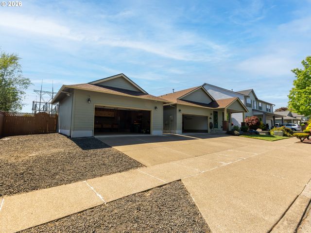 2940 BROOKE St, Forest Grove, OR 97116