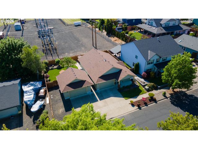 2940 BROOKE St, Forest Grove, OR 97116