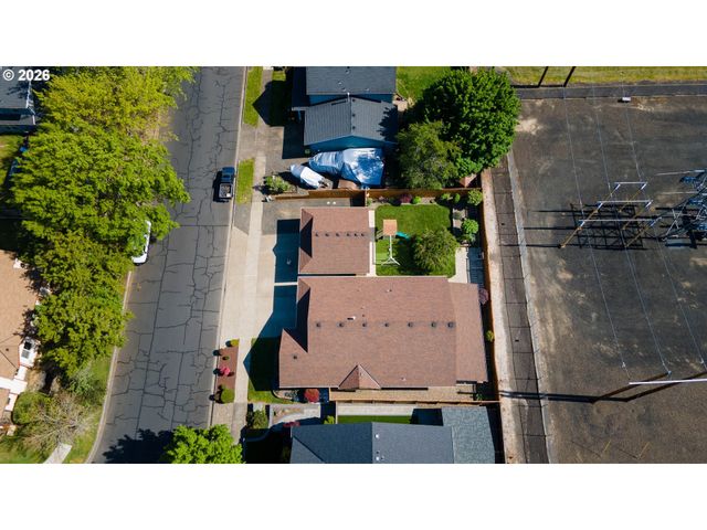 2940 BROOKE St, Forest Grove, OR 97116