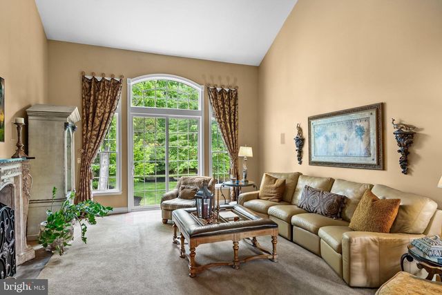402 TIMBER LN, Mullica Hill, NJ 08062