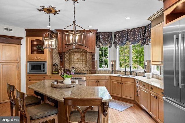402 TIMBER LN, Mullica Hill, NJ 08062