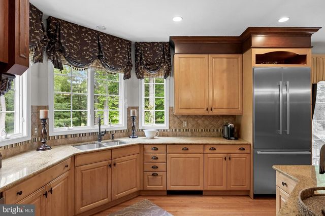402 TIMBER LN, Mullica Hill, NJ 08062