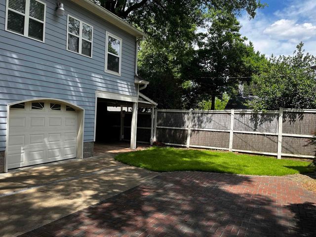 1630 CARR AVE, Memphis, TN 38104