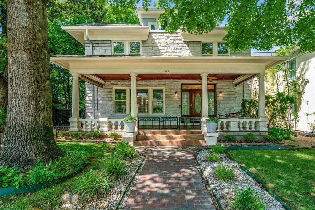 1630 CARR AVE, Memphis, TN 38104