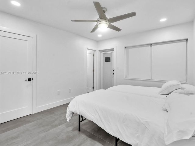 11900 N Bayshore Drive 101, North Miami, FL 33181