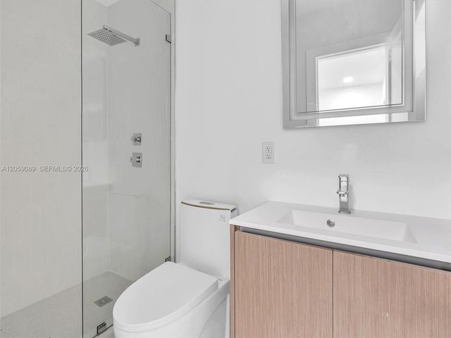 11900 N Bayshore Drive 101, North Miami, FL 33181