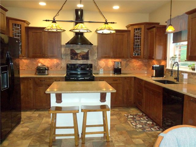 7011 Sunrise Lane, Mt Pleasant Twp, PA 15057