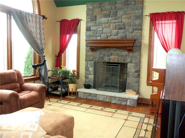 7011 Sunrise Lane, Mt Pleasant Twp, PA 15057