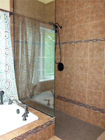 7011 Sunrise Lane, Mt Pleasant Twp, PA 15057