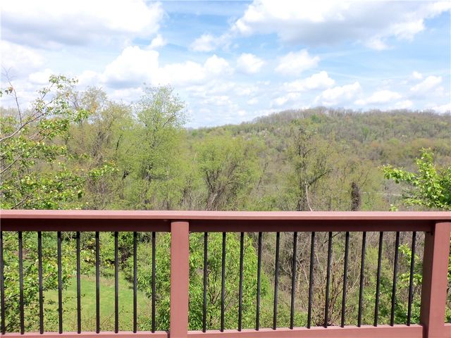 7011 Sunrise Lane, Mt Pleasant Twp, PA 15057