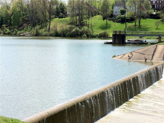 7011 Sunrise Lane, Mt Pleasant Twp, PA 15057