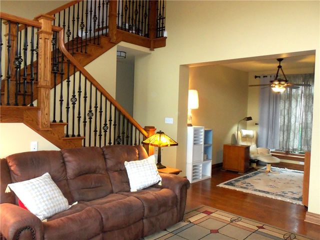 7011 Sunrise Lane, Mt Pleasant Twp, PA 15057