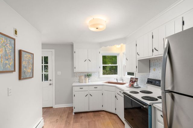 39 Henry Street, Winchester, MA 01890