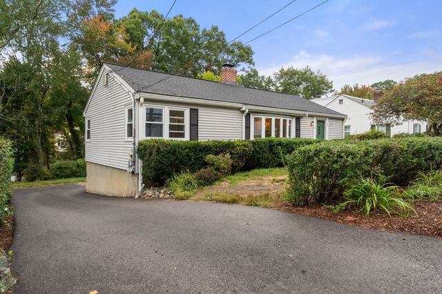 39 Henry Street, Winchester, MA 01890