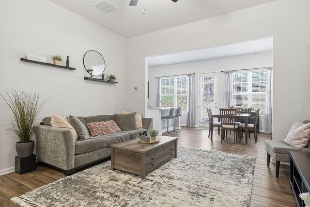 491 Bishop Lane, Woodstock, GA 30188