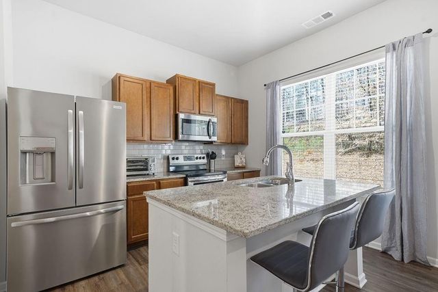 491 Bishop Lane, Woodstock, GA 30188