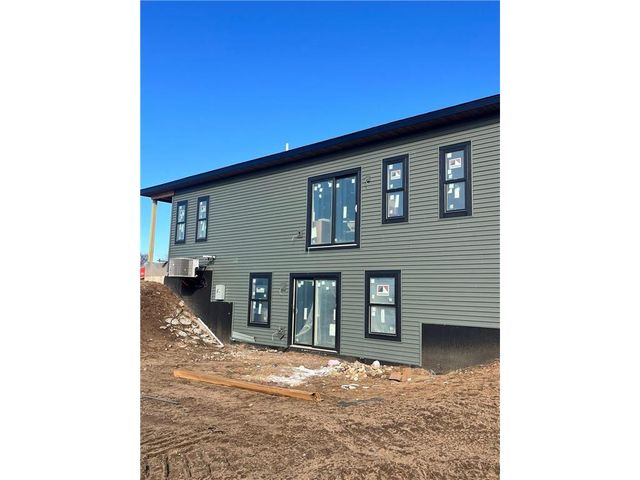 878 183rd Court, New Richmond, WI 54017