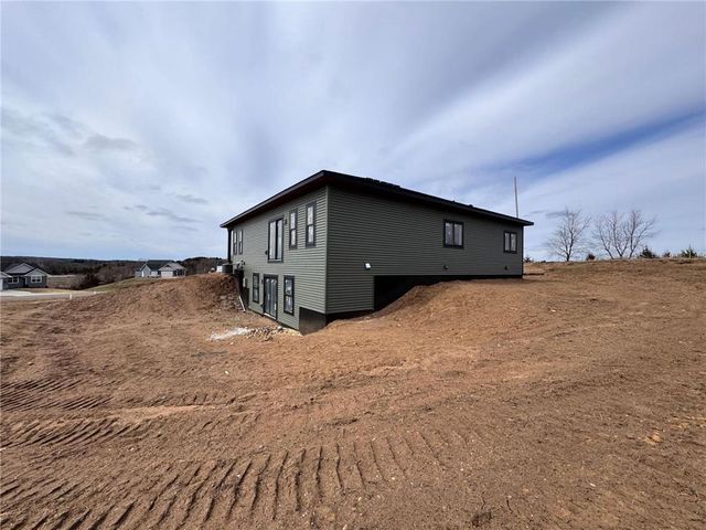 878 183rd Court, New Richmond, WI 54017