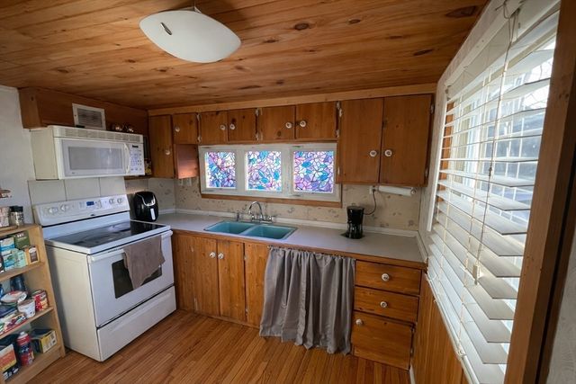 2617 Pleasant St, Dighton, MA 02715