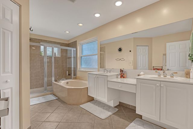 9022 Dupont Place, Wellington, FL 33414