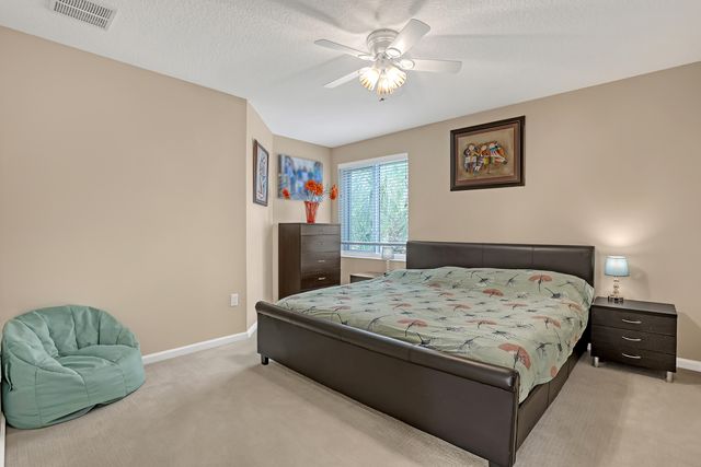 9022 Dupont Place, Wellington, FL 33414