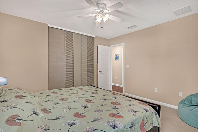 9022 Dupont Place, Wellington, FL 33414