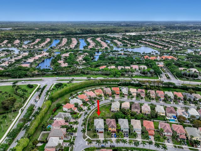 9022 Dupont Place, Wellington, FL 33414