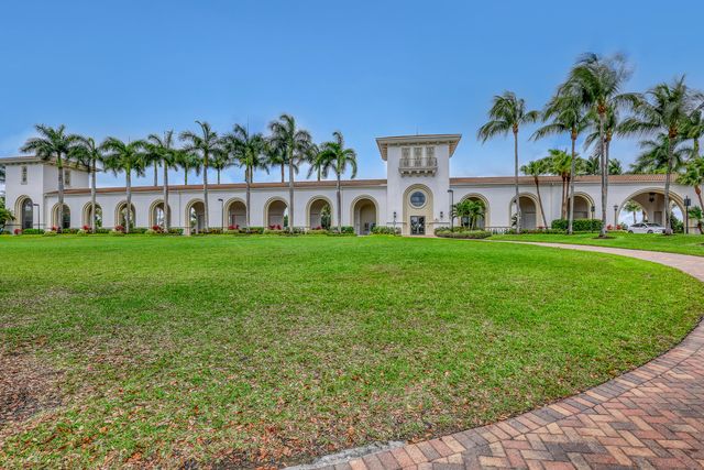9022 Dupont Place, Wellington, FL 33414