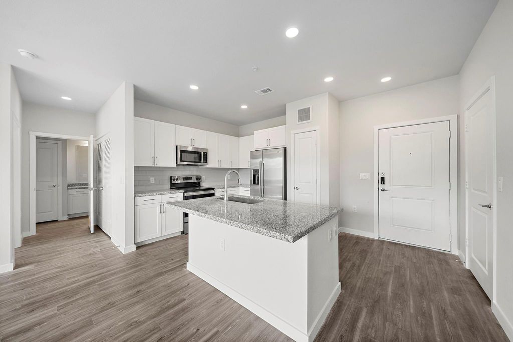 19815 Kenswick Drive 12308, Humble, TX 77338
