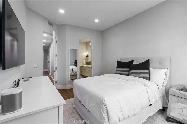 22065 Pacific Coast Hwy 3, Malibu, CA 90265