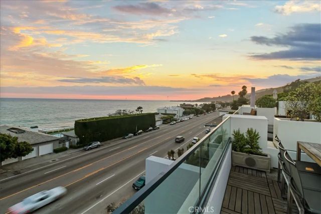 22065 Pacific Coast Hwy 3, Malibu, CA 90265