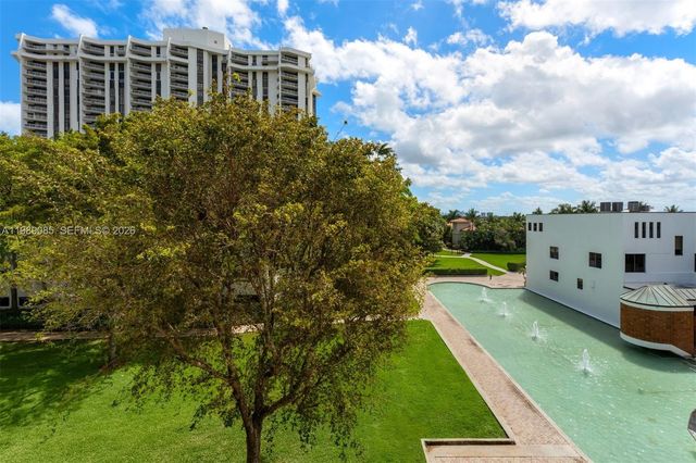 1566 NE Quayside Ter D14, Miami, FL 33138