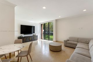 1566 NE Quayside Ter D14, Miami, FL 33138
