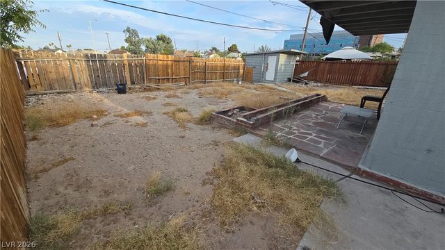 700 Biltmore Drive, Las Vegas, NV 89101