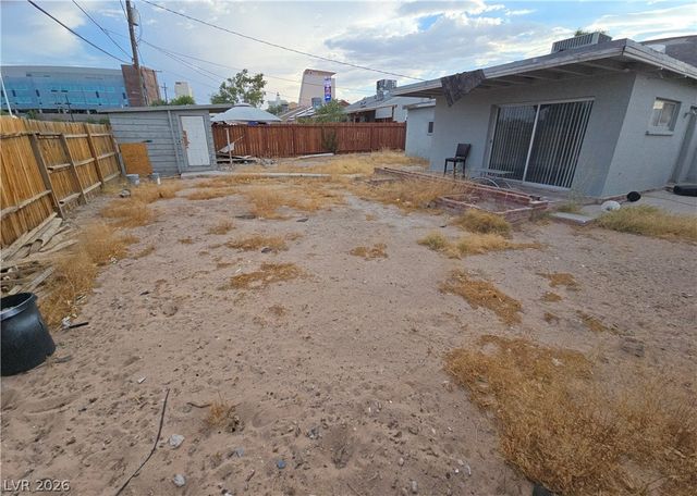 700 Biltmore Drive, Las Vegas, NV 89101